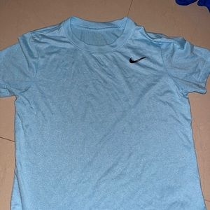 nike athletic top